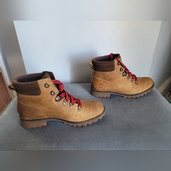 Light Brown Timberland hiking boots - Picture 4 of 7